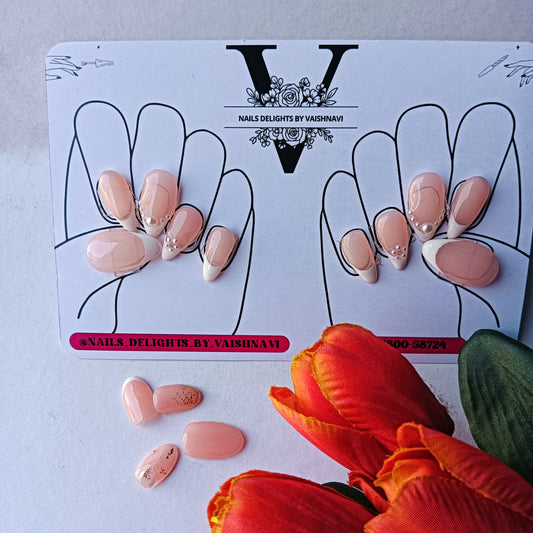 French Tip & Pearl Press-On Nails – Classic Elegance with a Modern Twist